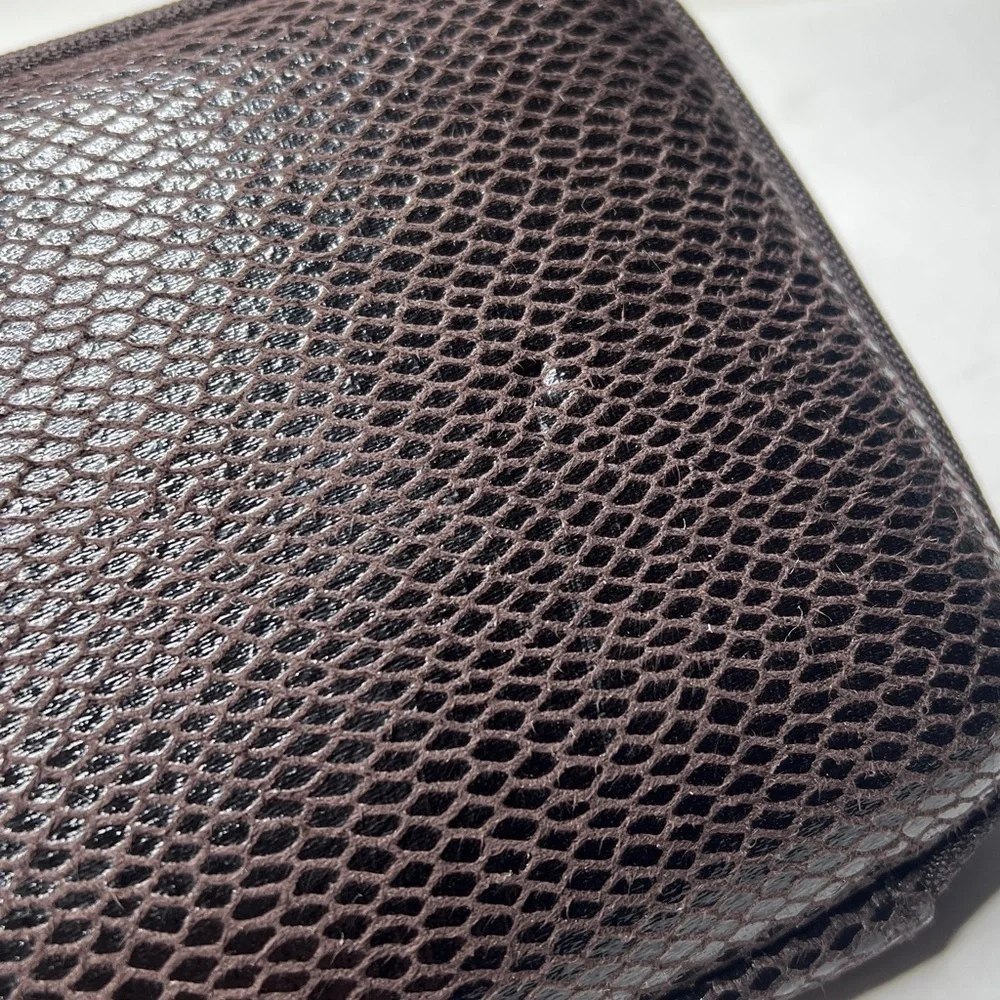 Laura Mercier Travel Brush Makeup Case Structured Zip Around